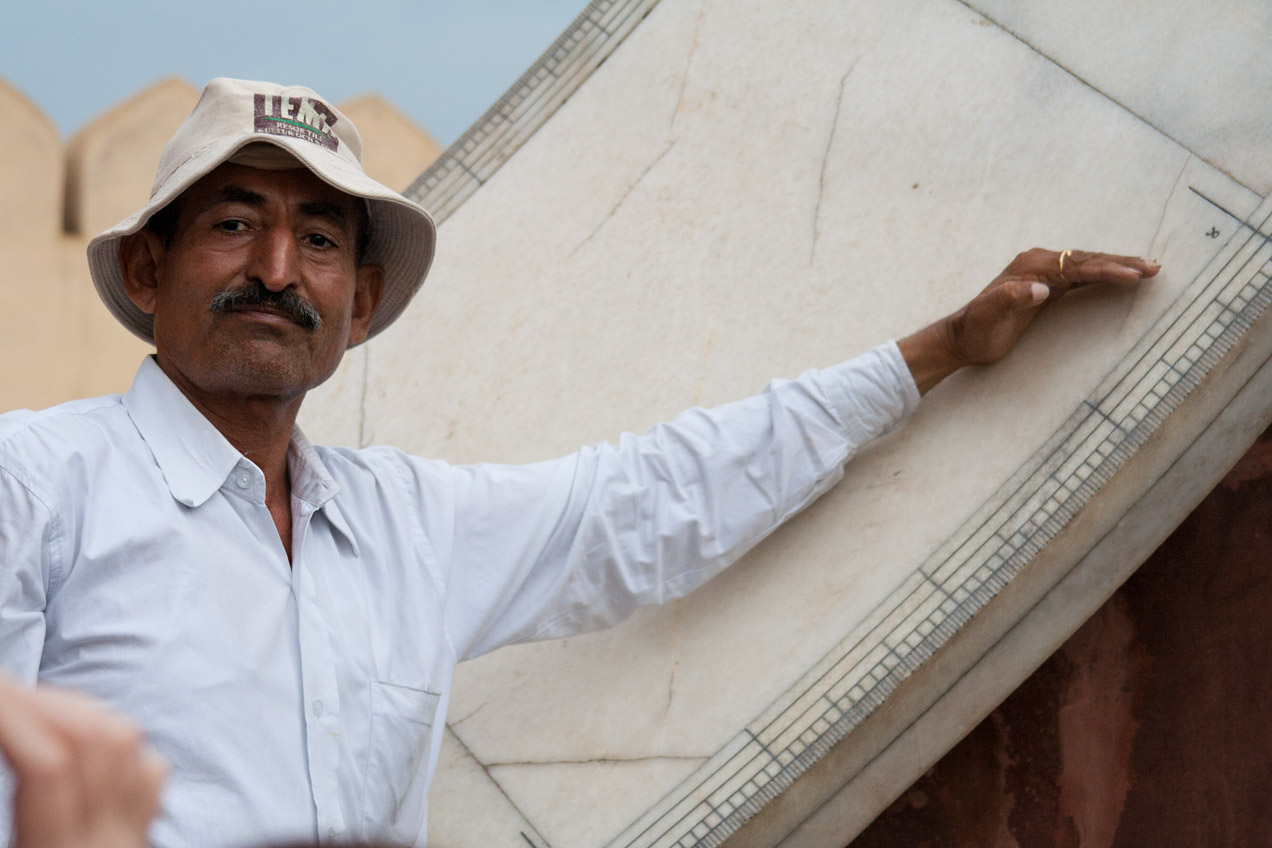 A guide of Jantar Mantar in Jaipur