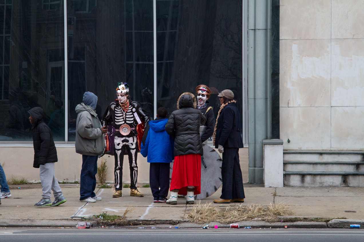 Mummers making friends