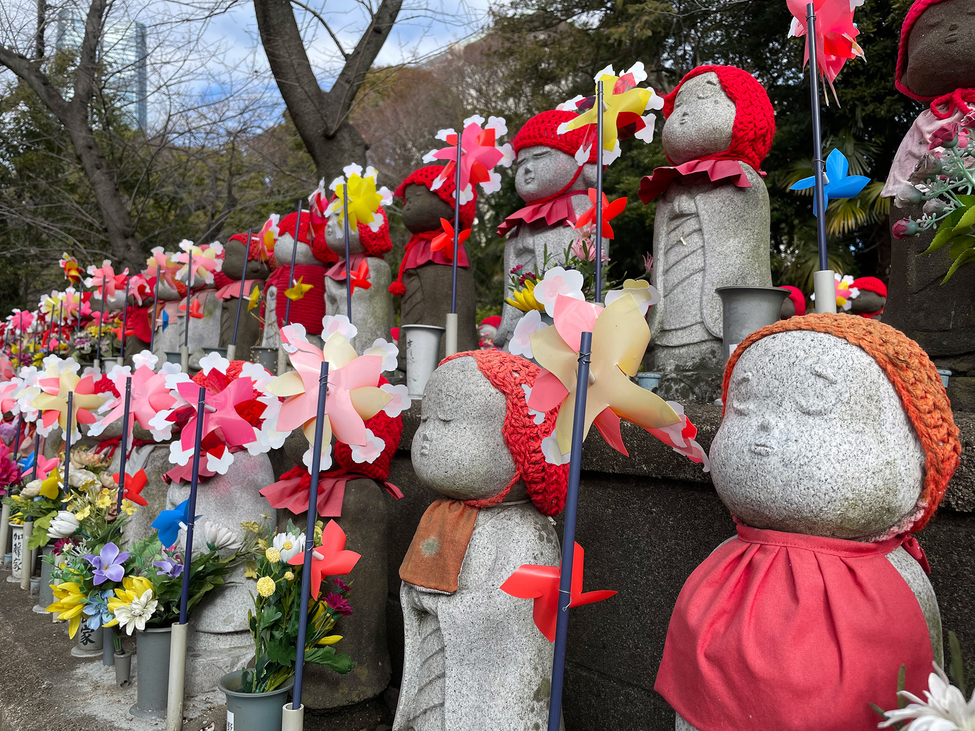 Lost children's shrine